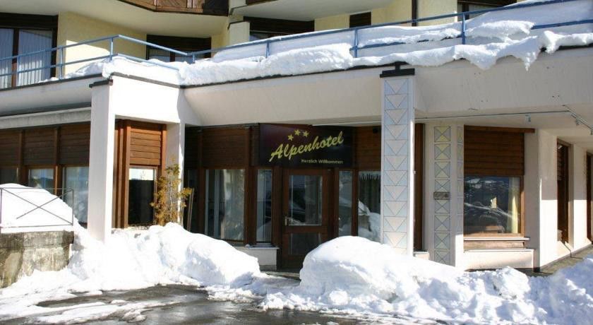 T3 Alpenhotel فيلمز المظهر الخارجي الصورة